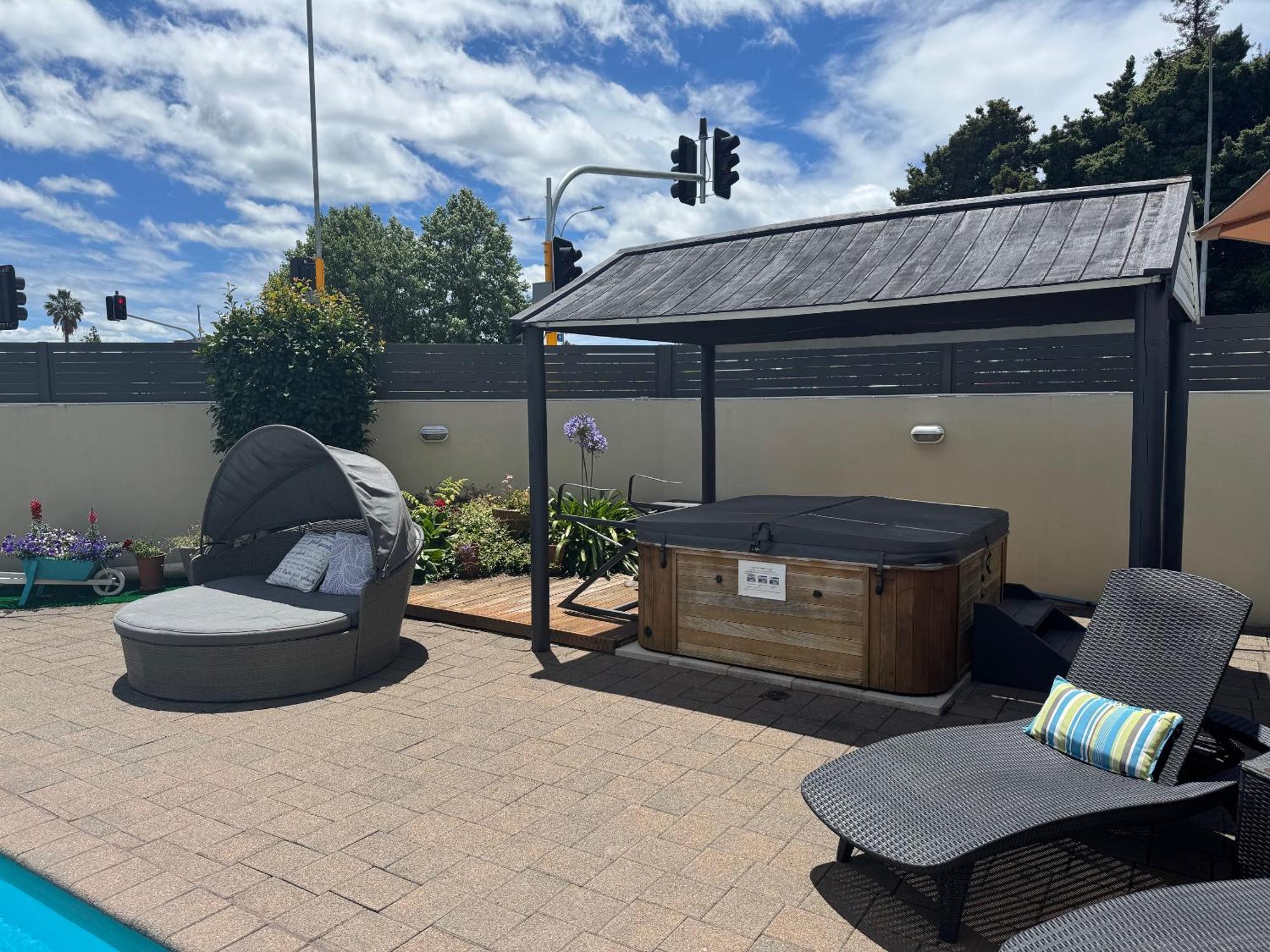 Academy Motor Inn Tauranga Exterior photo